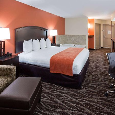 Americinn By Wyndham Waupun Екстериор снимка
