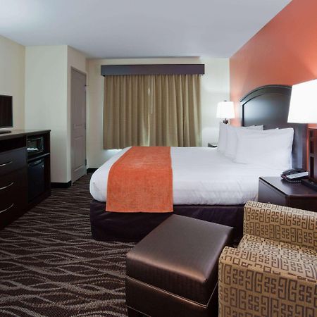 Americinn By Wyndham Waupun Екстериор снимка