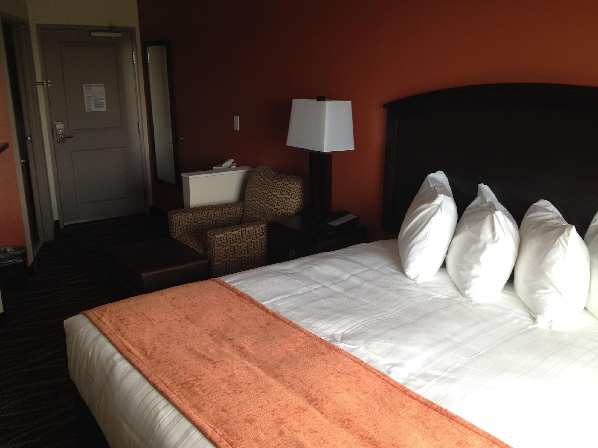 Americinn By Wyndham Waupun Екстериор снимка