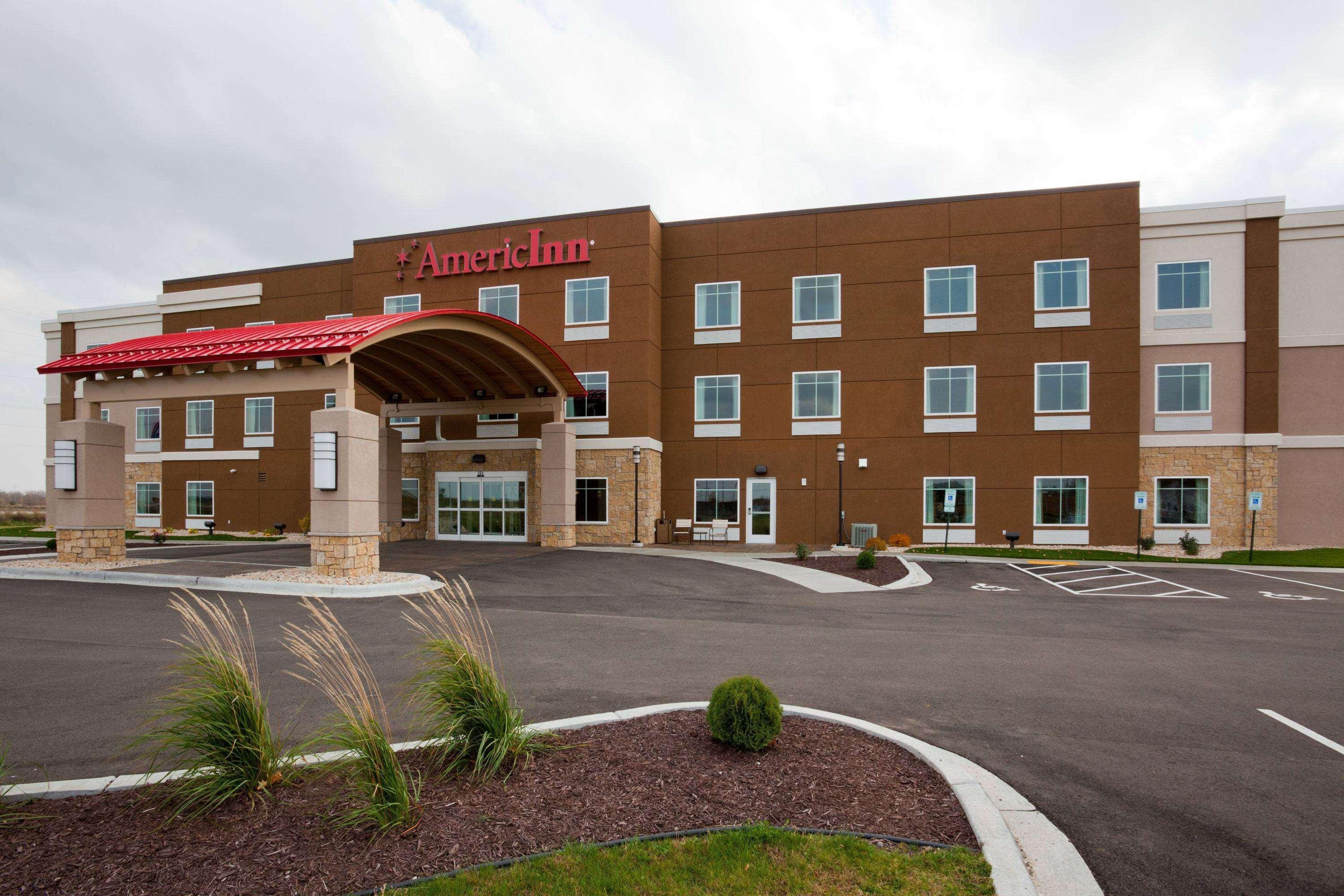 Americinn By Wyndham Waupun Екстериор снимка