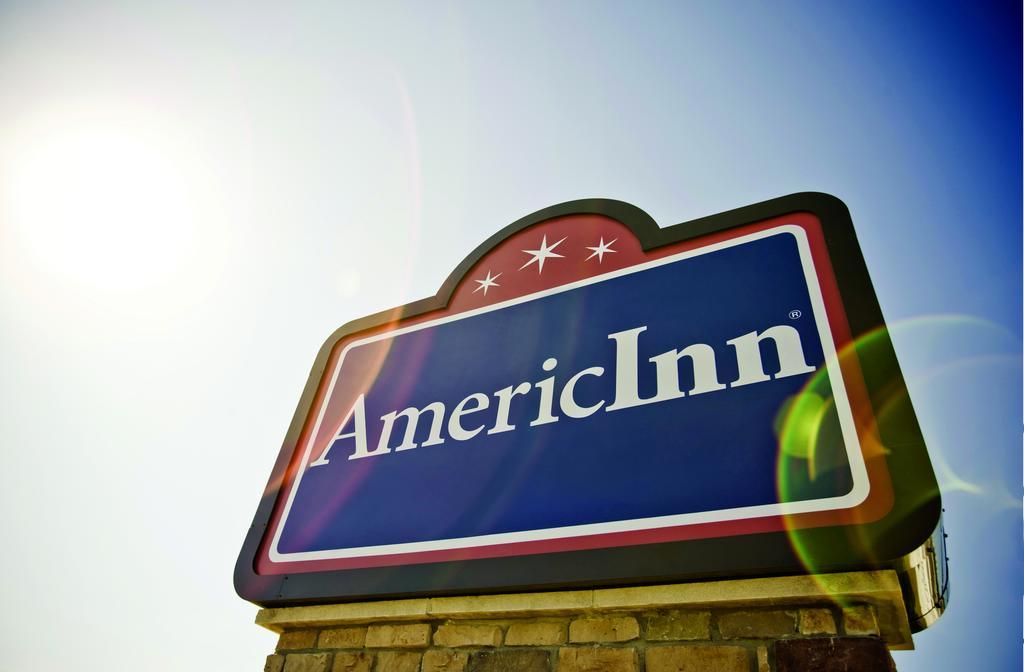 Americinn By Wyndham Waupun Екстериор снимка